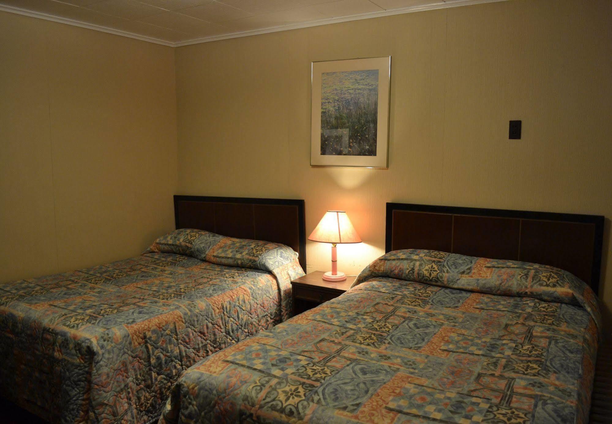 Shamrock Motel Midland Exteriér fotografie